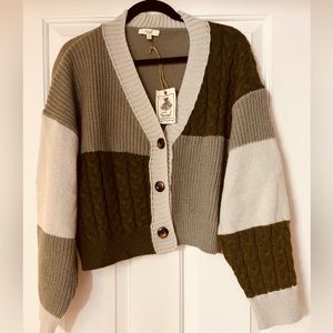 Easel Sweater Size M